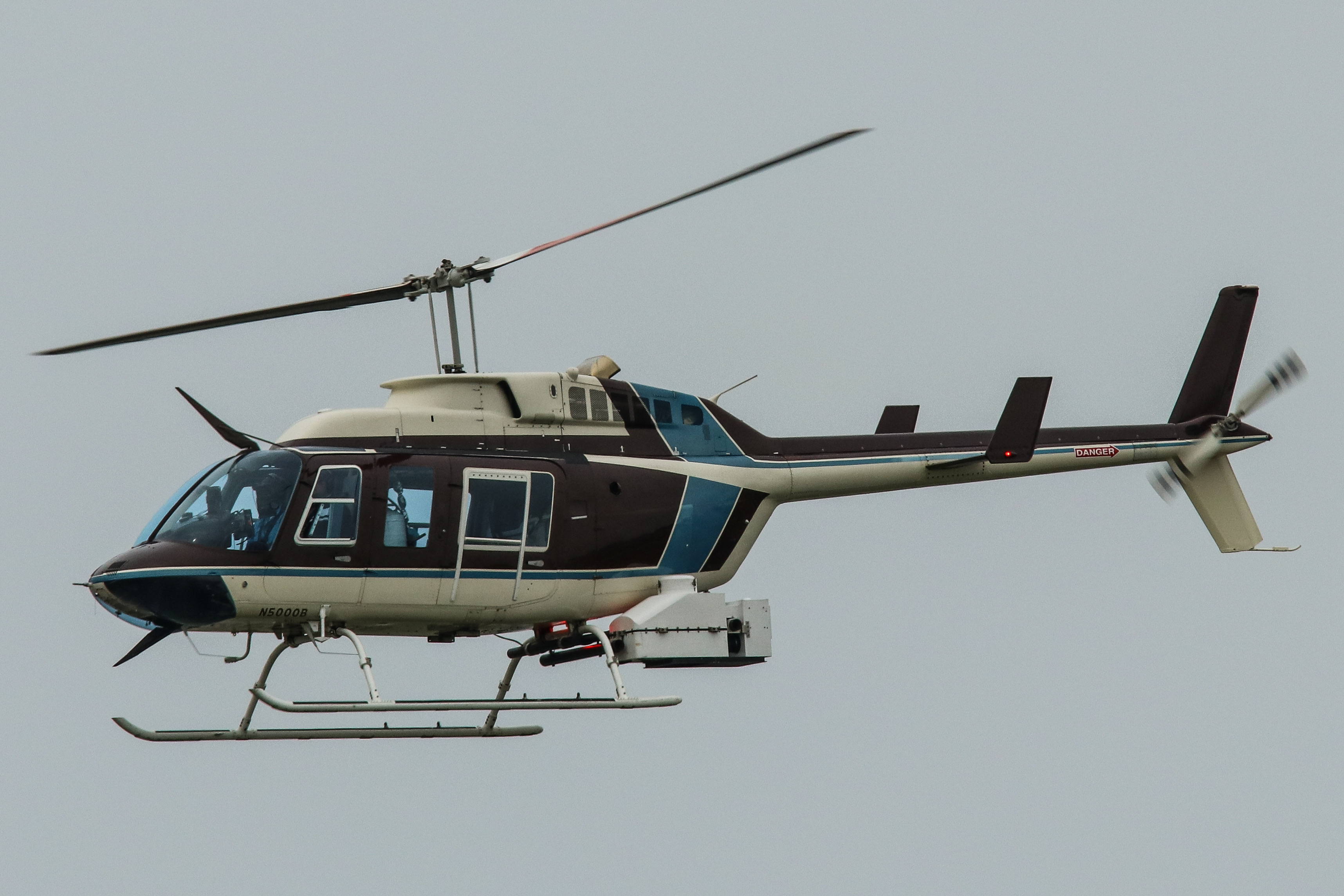 Full size: PRIVATE Bell 206 LongRanger N5000B at Lancaster Airport
