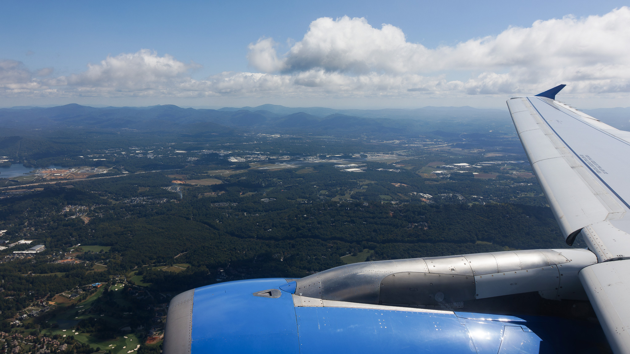 Full size: Allegiant Air Airbus A320 N275NV at Asheville Regional Airport