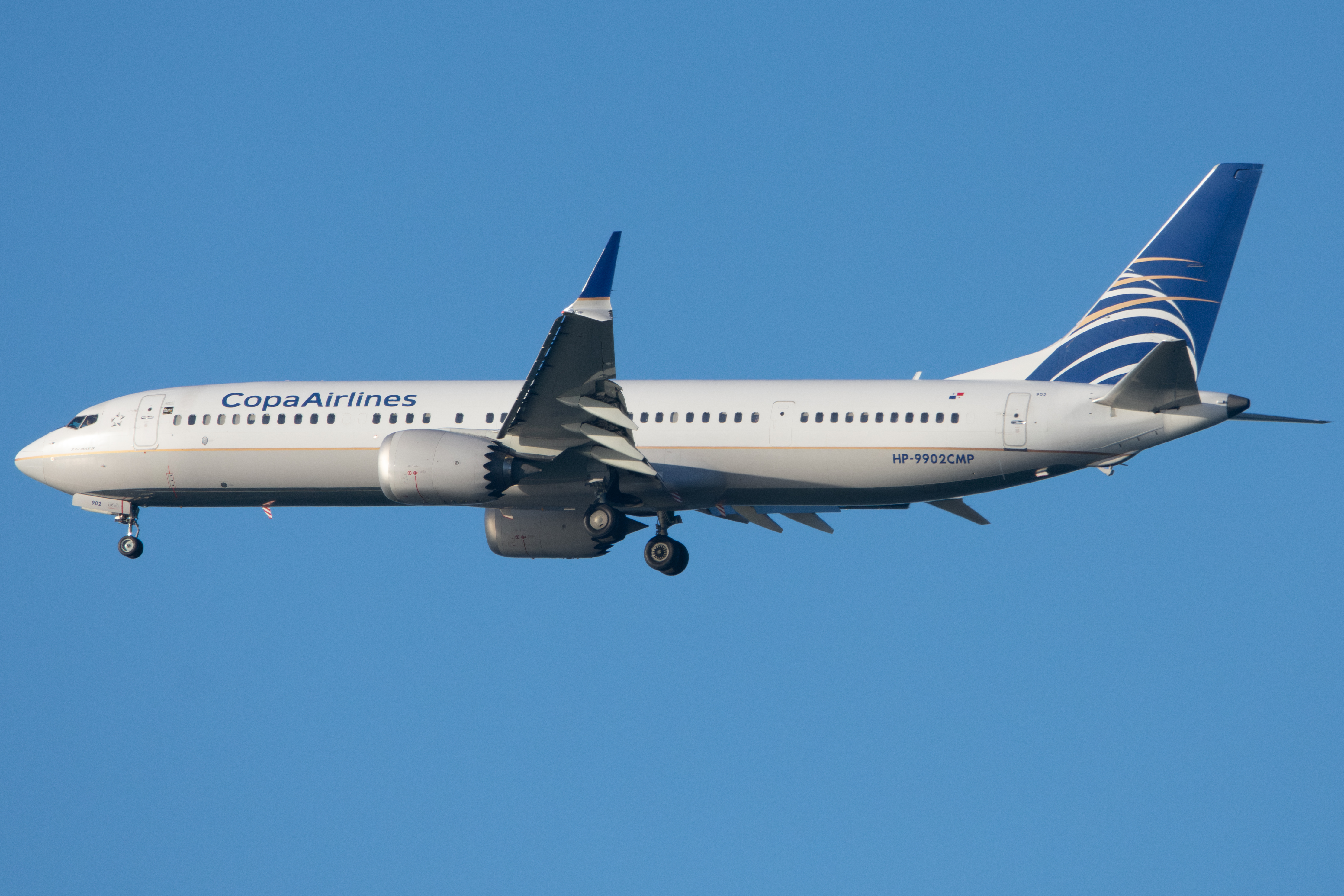 Full size: Copa Airlines Boeing 737 MAX 9 HP-9902CMP at San Francisco International Airport