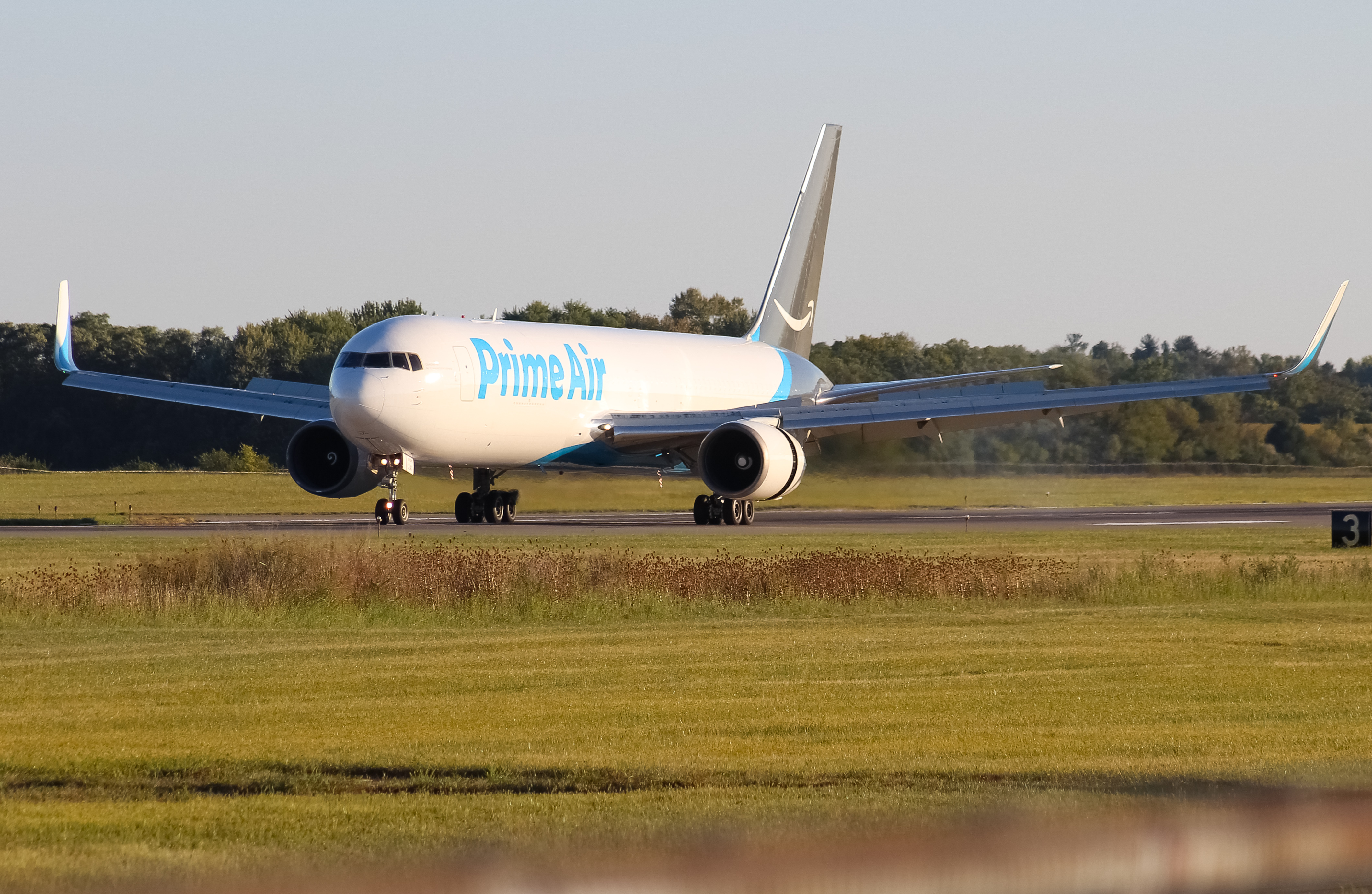 Full size: Prime Air Boeing 767-300F N241AZ at Wilmington Air Park