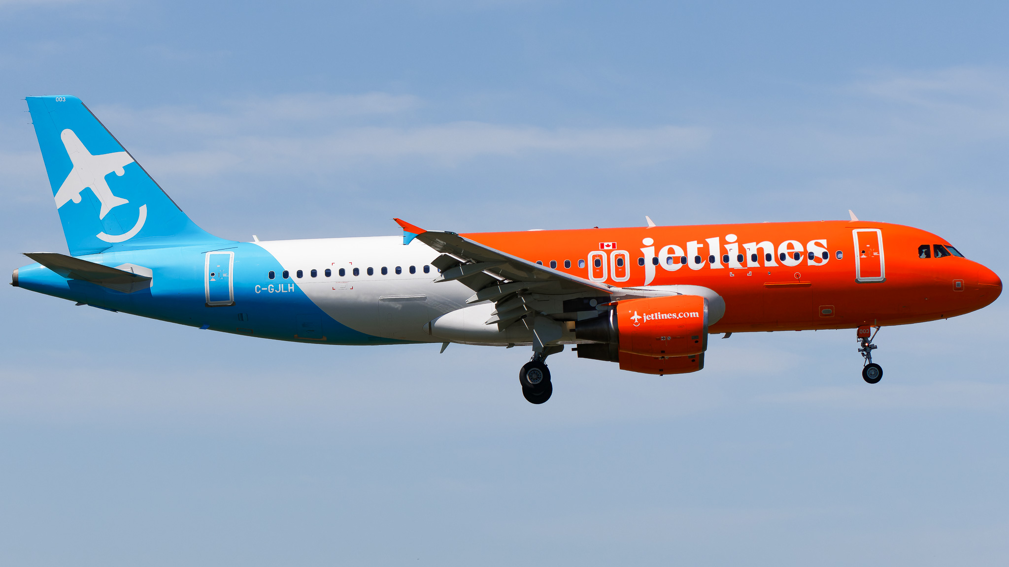 Full size: Canada JetLines Airbus A320 C-GCJL at Tampa International Airport