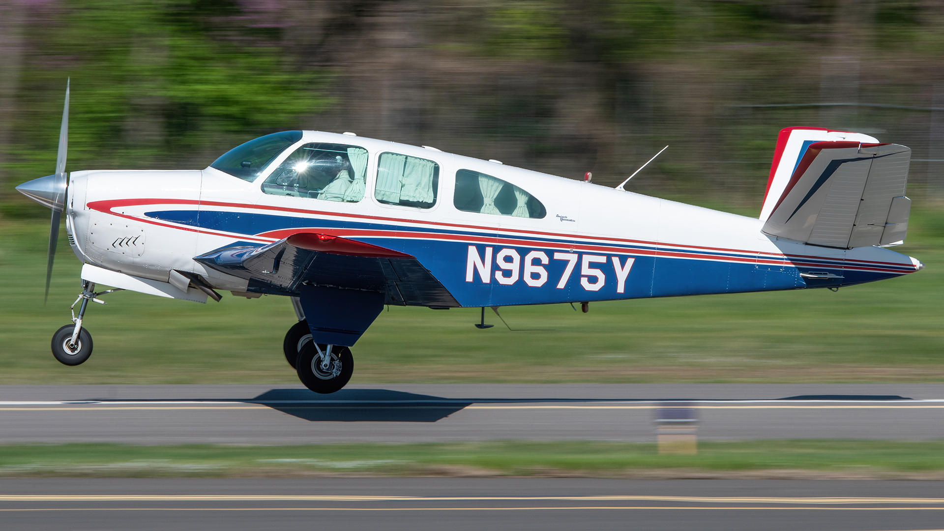 Full size: PRIVATE Beechcraft 35 Bonanza  N9675Y at College Park Airport