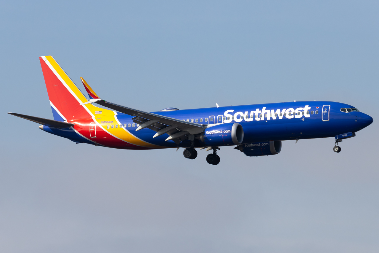 Full size: Southwest Airlines Boeing 737 MAX 8 N8888M at Hector International Airport