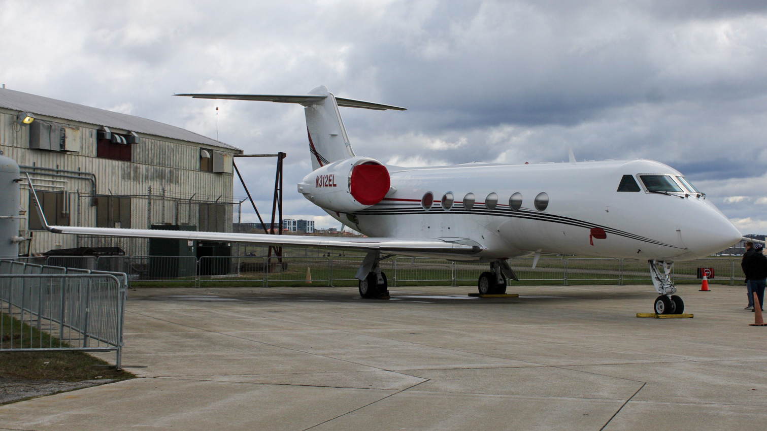 Full size: Purdue Aviation GULFSTREAM IV N312EL at Lafayette Purdue University Airport