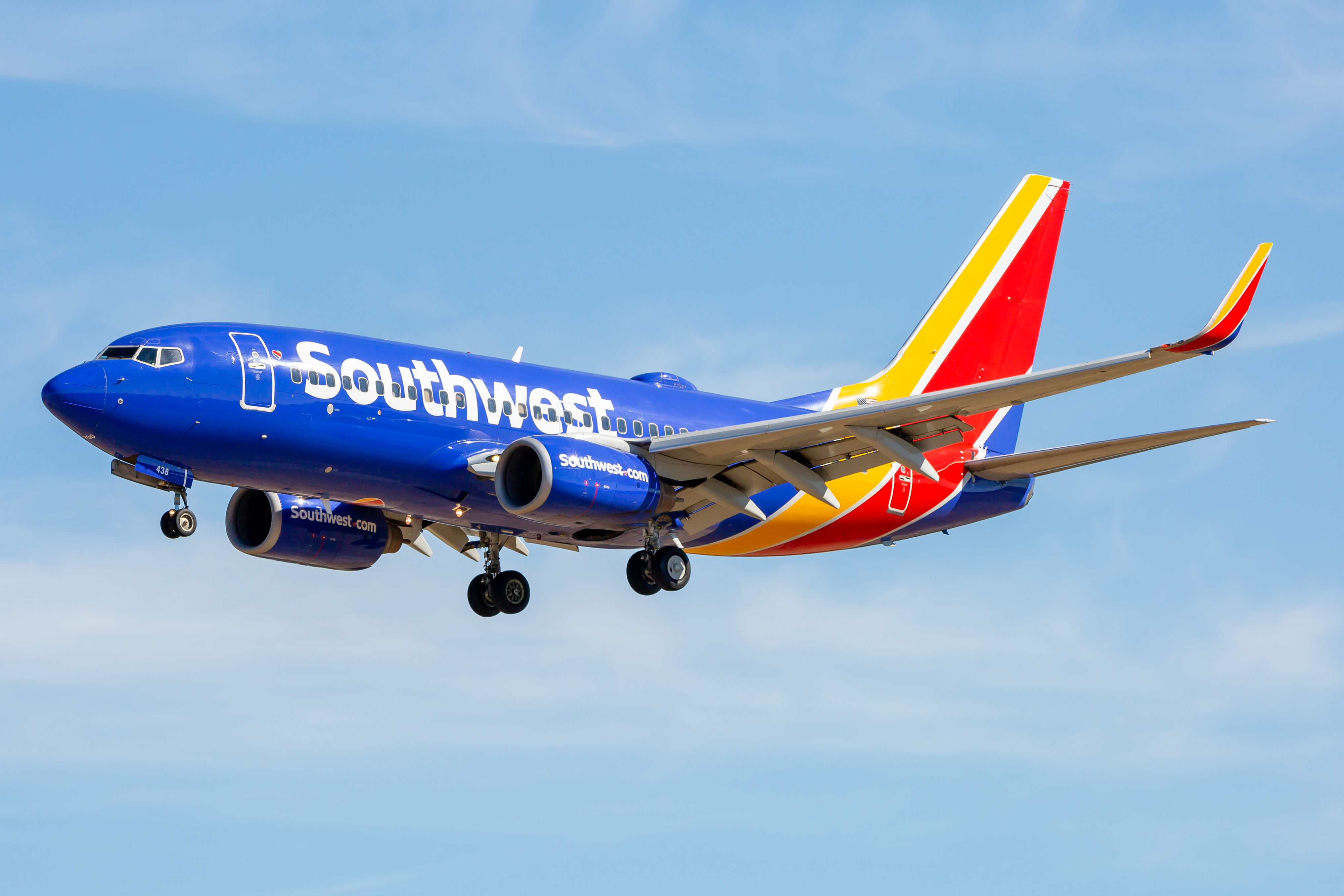 Full size: Southwest Airlines Boeing 737-700 N438WN at Baltimore/Washington International Thurgood Marshall Airport