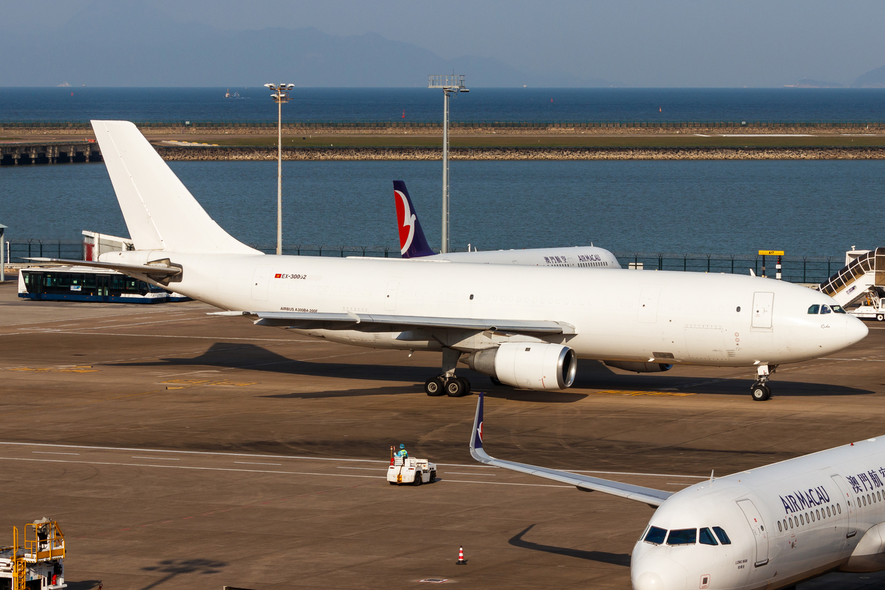 Full size: Aerostan Airbus A300B4 EX-30002 at Macau International Airport