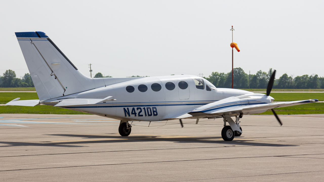 Full size: PRIVATE Cessna 421 N421DB at Delaware Municipal Airport