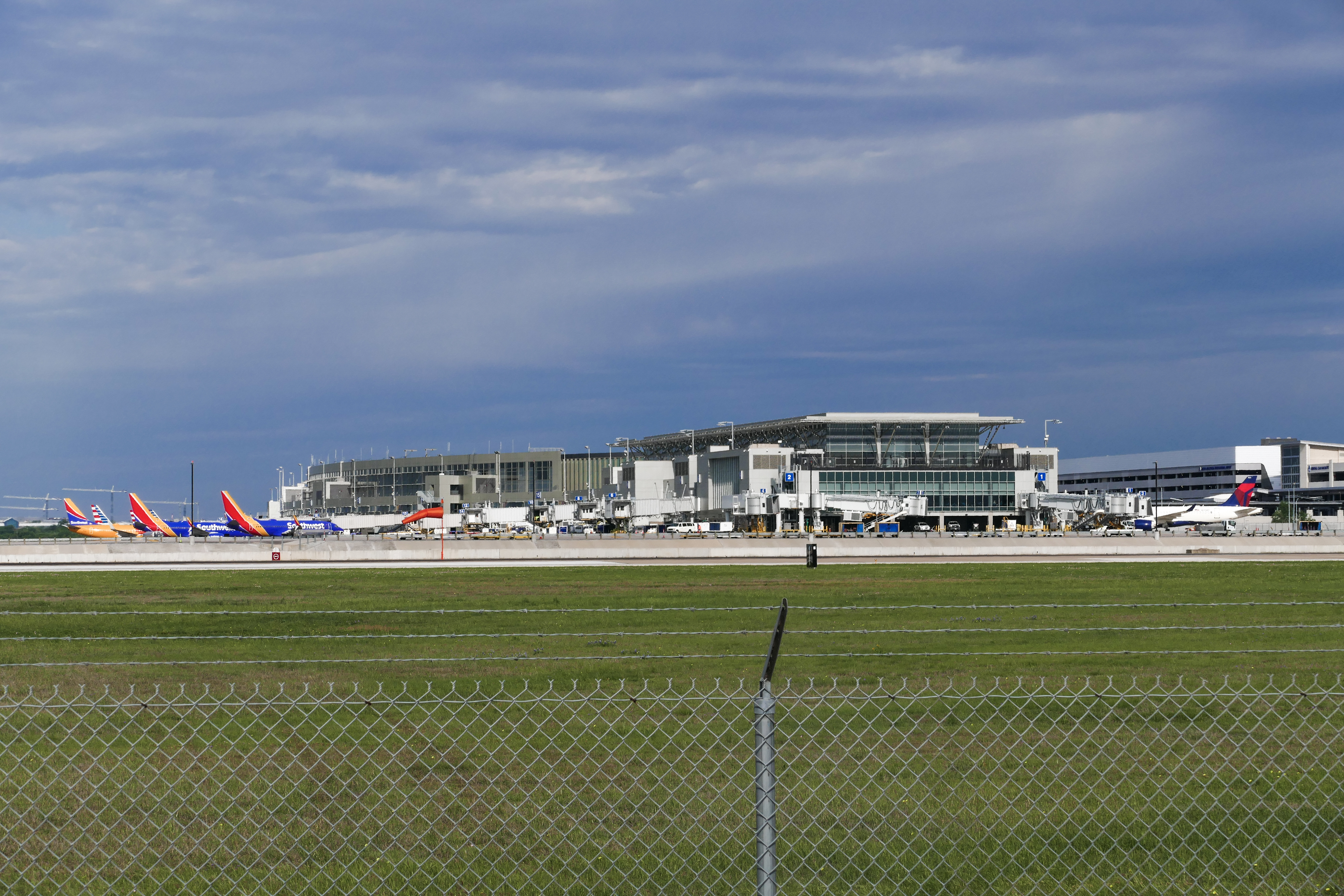 Full size: Airport Photo KAUS  at Austin-Bergstrom International Airport