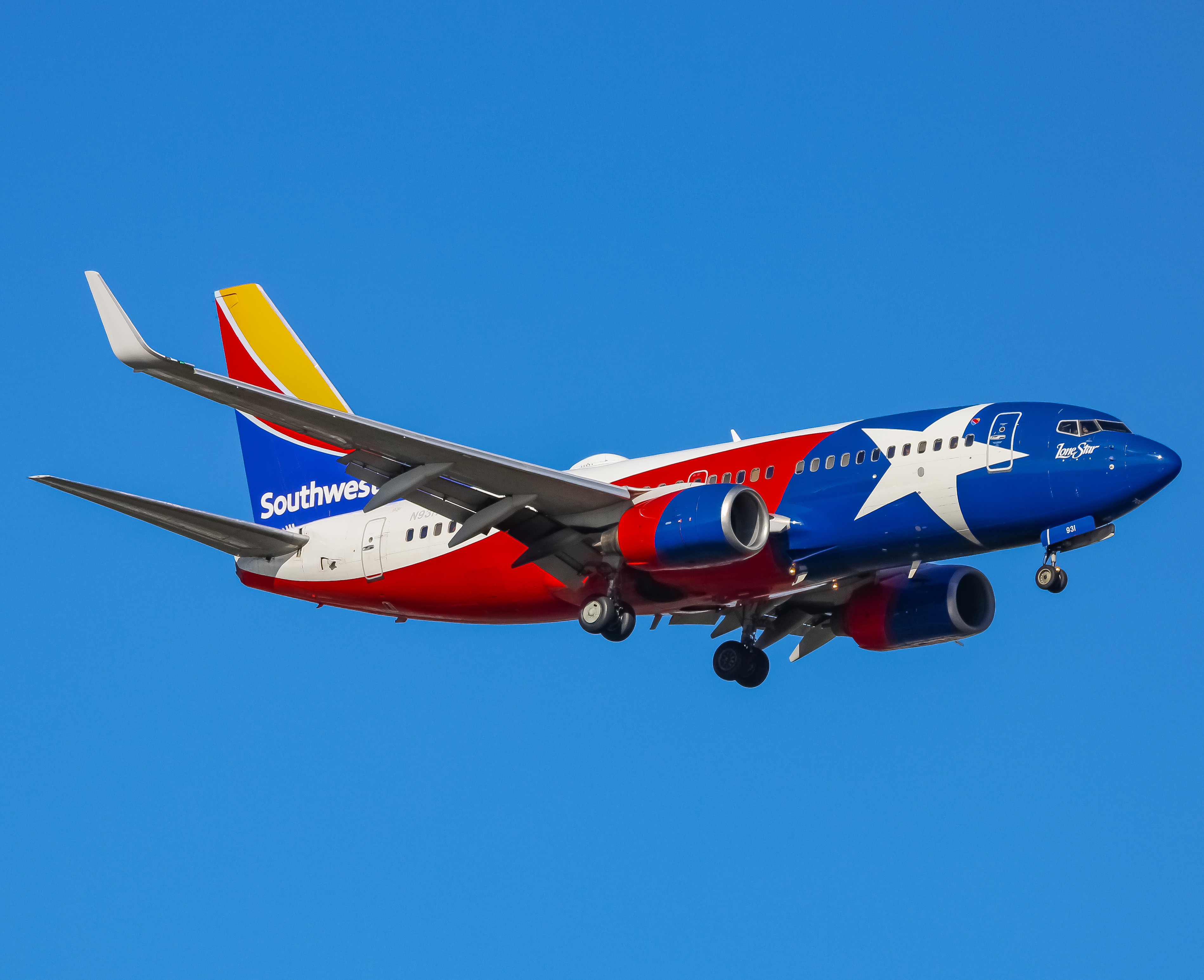 Full size: Southwest Boeing 737-700 N931WN at Orlando International Airport