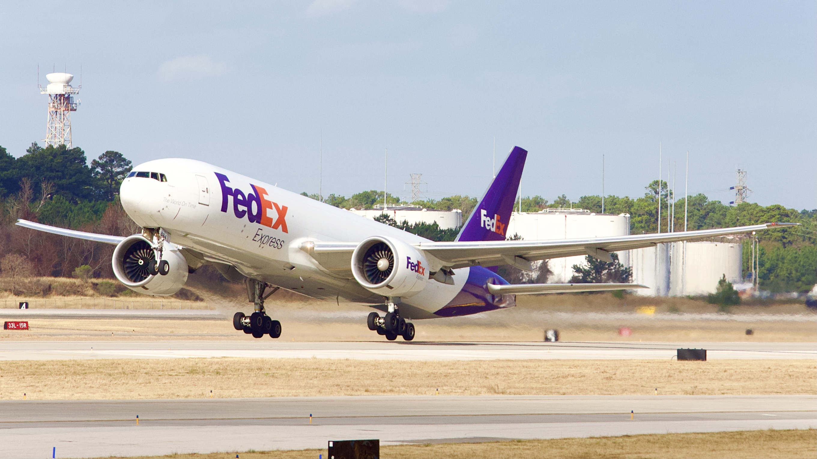 Full size: FedEx Boeing 777-F N884FD at Houston-George Bush Intercontinental Airport
