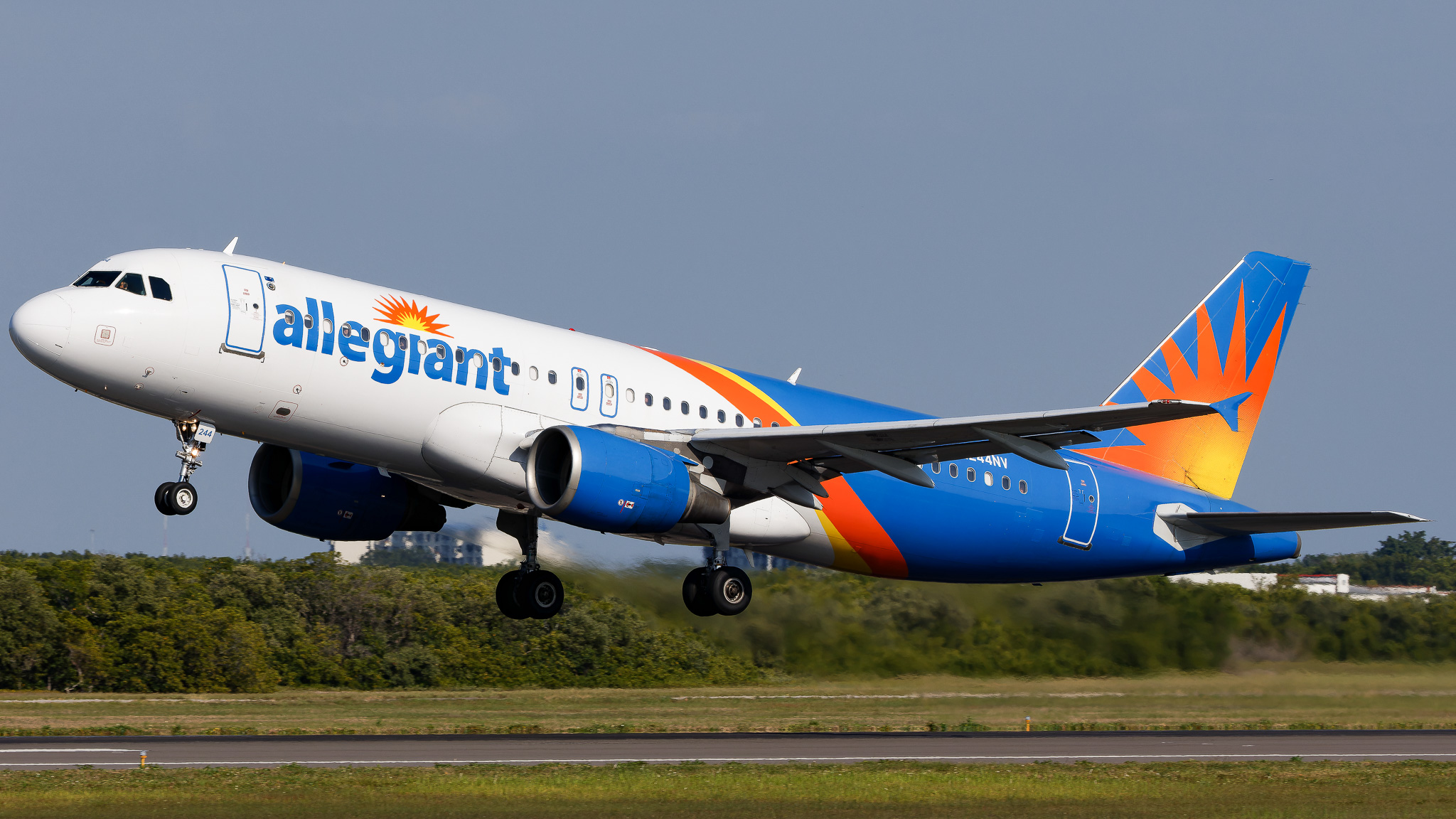 Full size: Allegiant Air Airbus A320 N244NV at St. Petersburg Clearwater International Airport