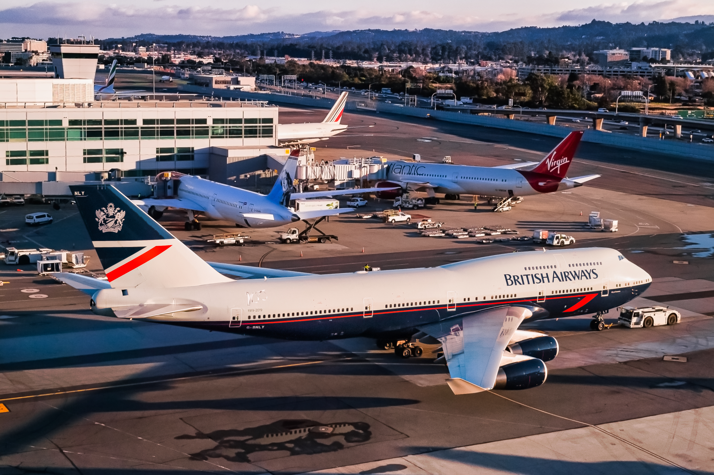 Full size: British Airways Boeing 747-400 G-BNLY at San Francisco International Airport