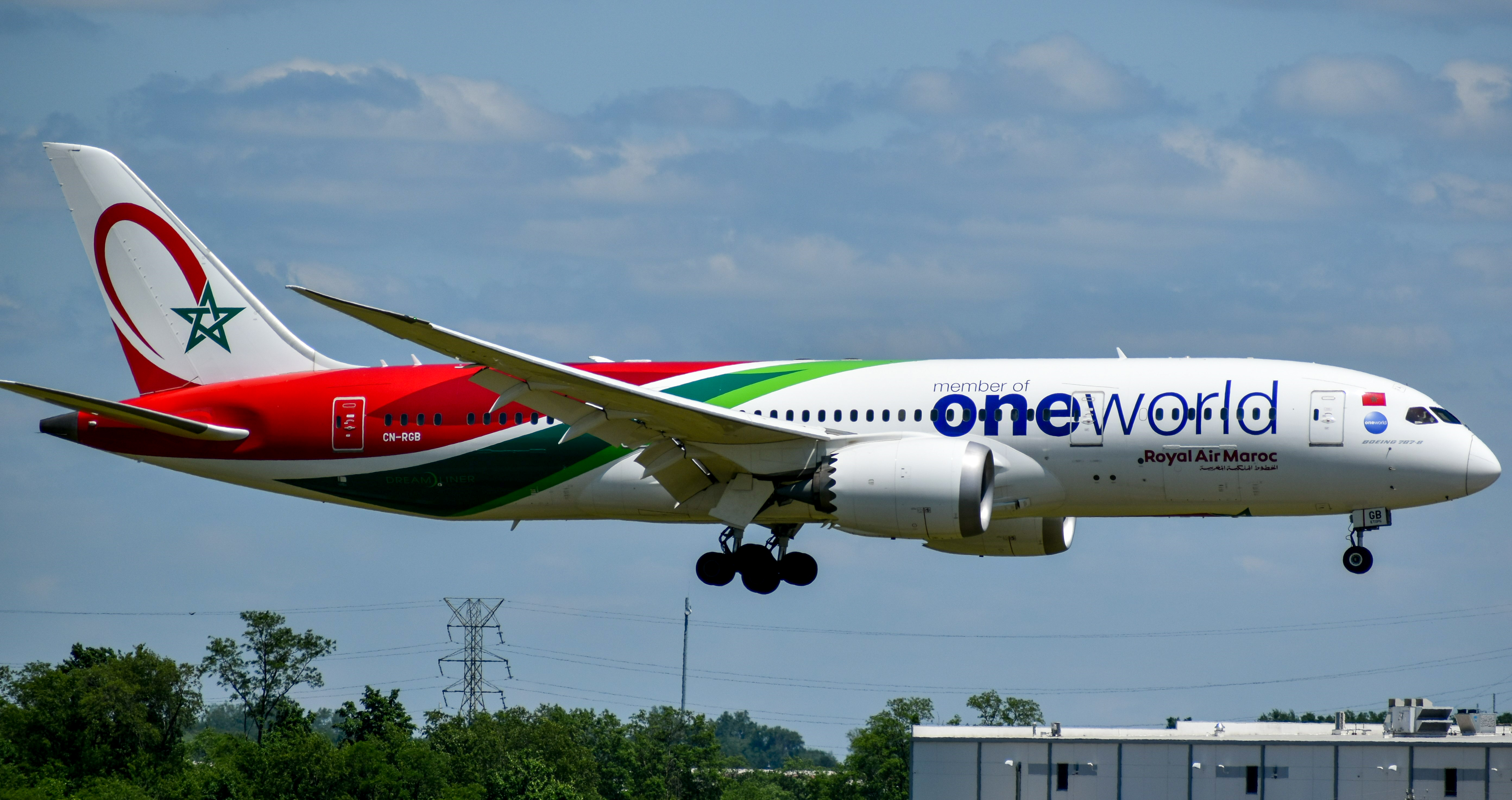 Full size: Royal Air Maroc Boeing 787-8 CN-RGB at Cincinnati/Northern Kentucky International Airport