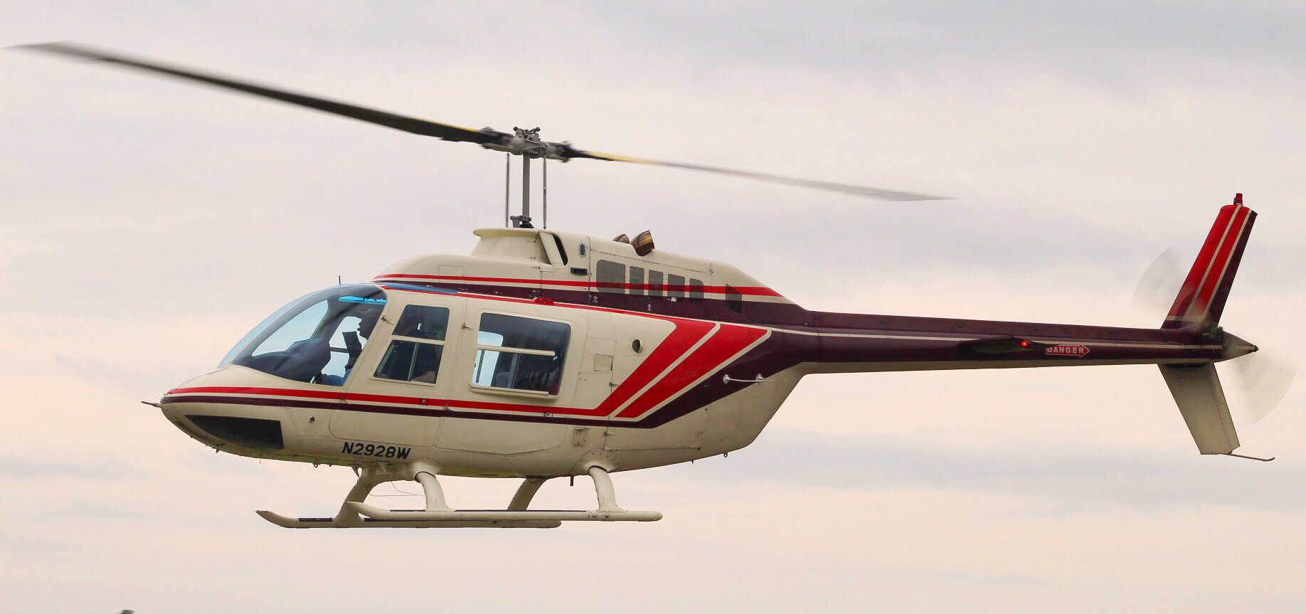 Full size: PRIVATE Bell 206 Jetranger N2928W at Frederick Municipal Airport