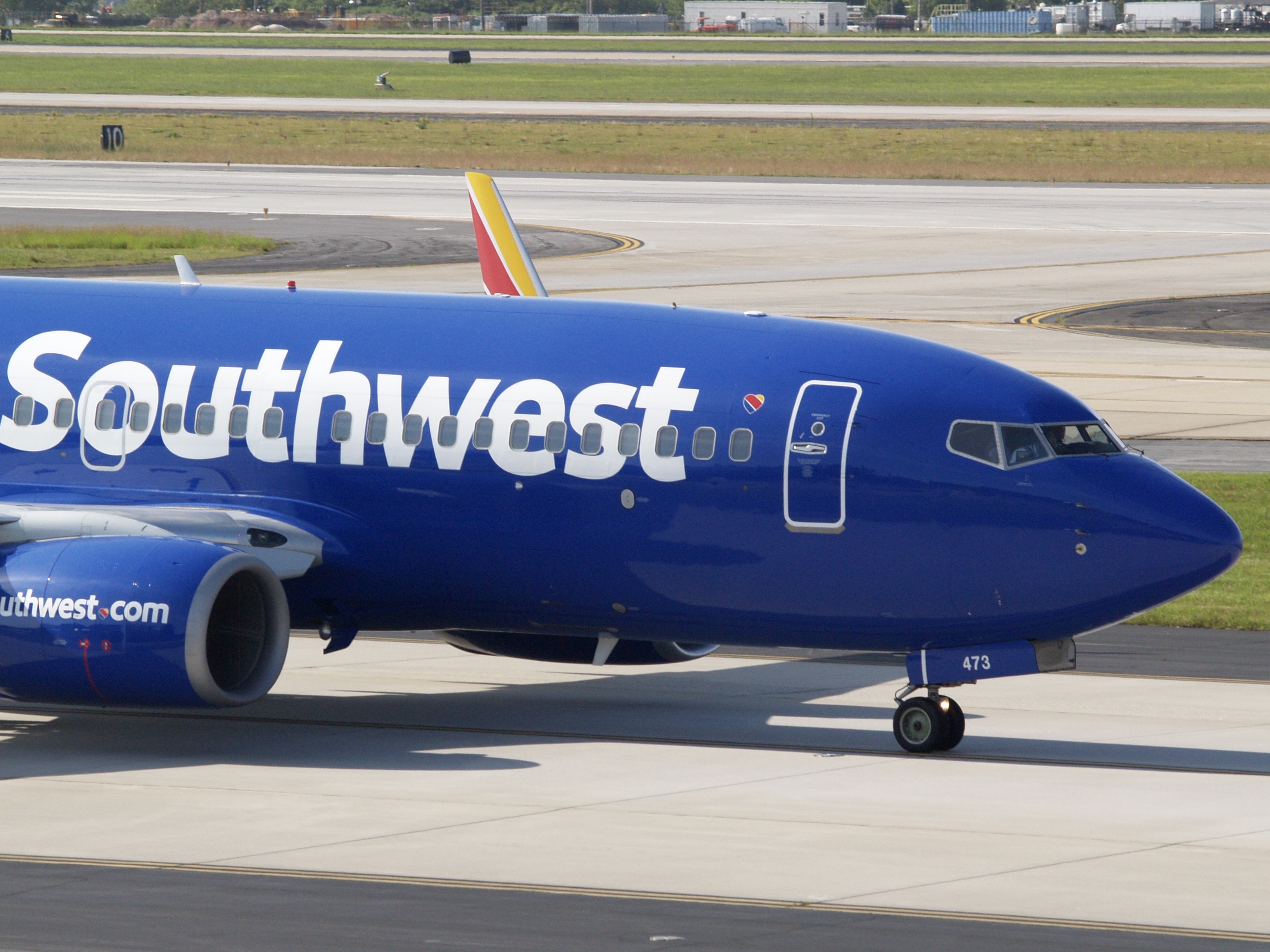 Full size: Southwest Airlines Boeing 737-700 N473WN at Hartsfield-Jackson Atlanta International Airport