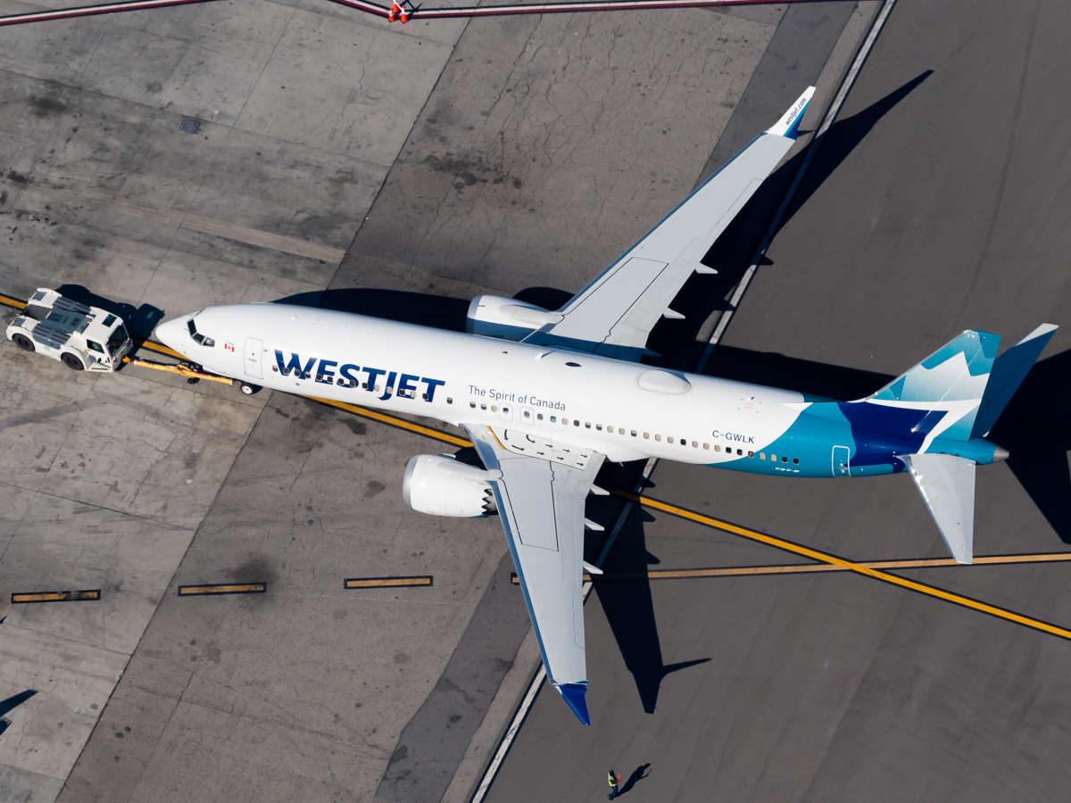 Full size: WestJet Boeing 737 MAX 8 C-GWLK at Los Angeles International Airport