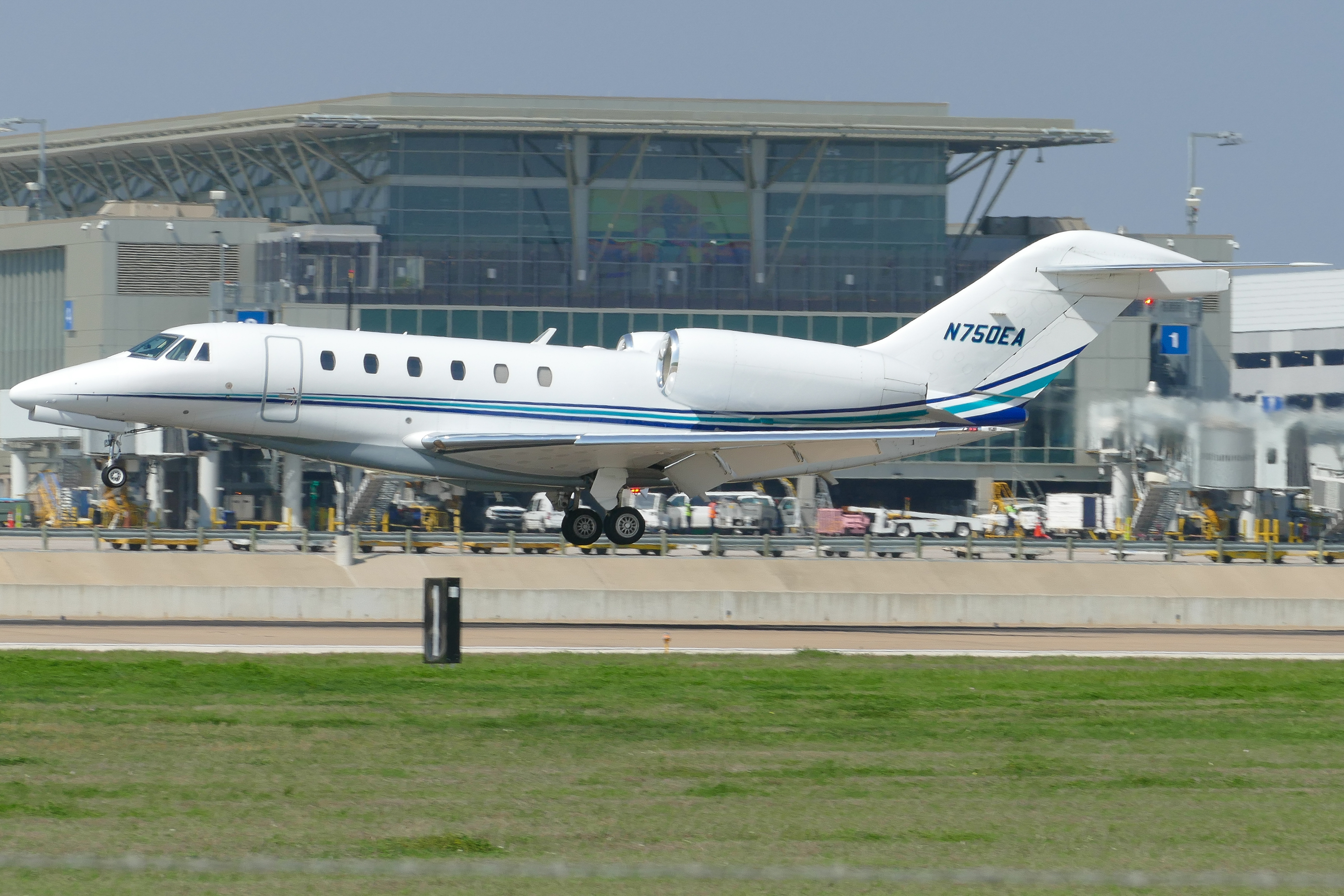 Full size: PRIVATE Cessna Citation 750 X N750EA at Austin-Bergstrom International Airport