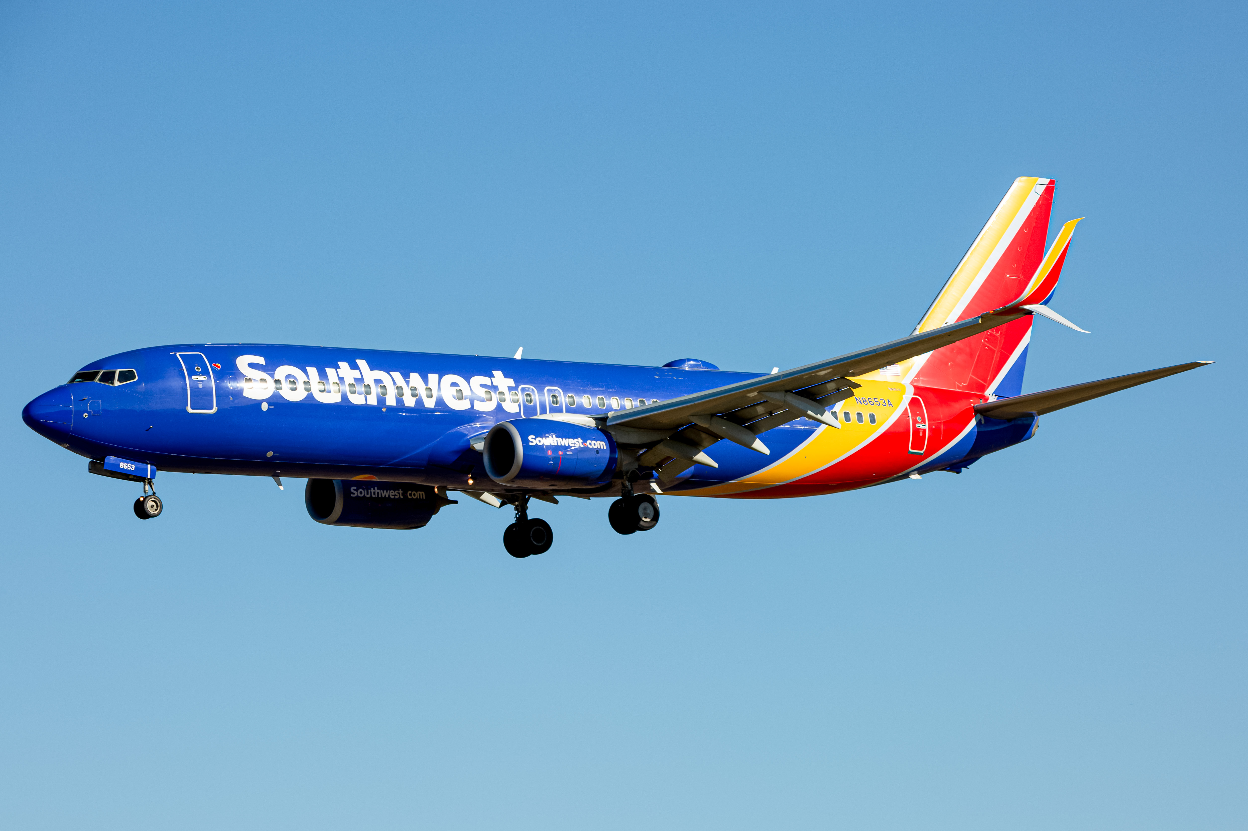 Full size: Southwest Airlines Boeing 737-800 N8653A at Baltimore/Washington International Thurgood Marshall Airport