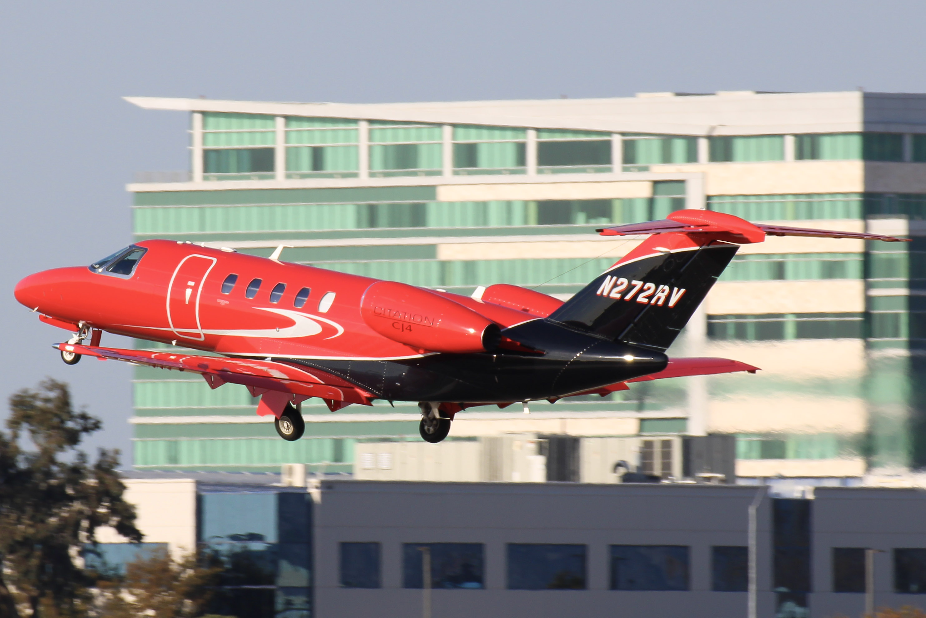 Full size: La Mesa RV Cessna Citation CJ4 N272RV at Montgomery-Gibbs Executive Airport