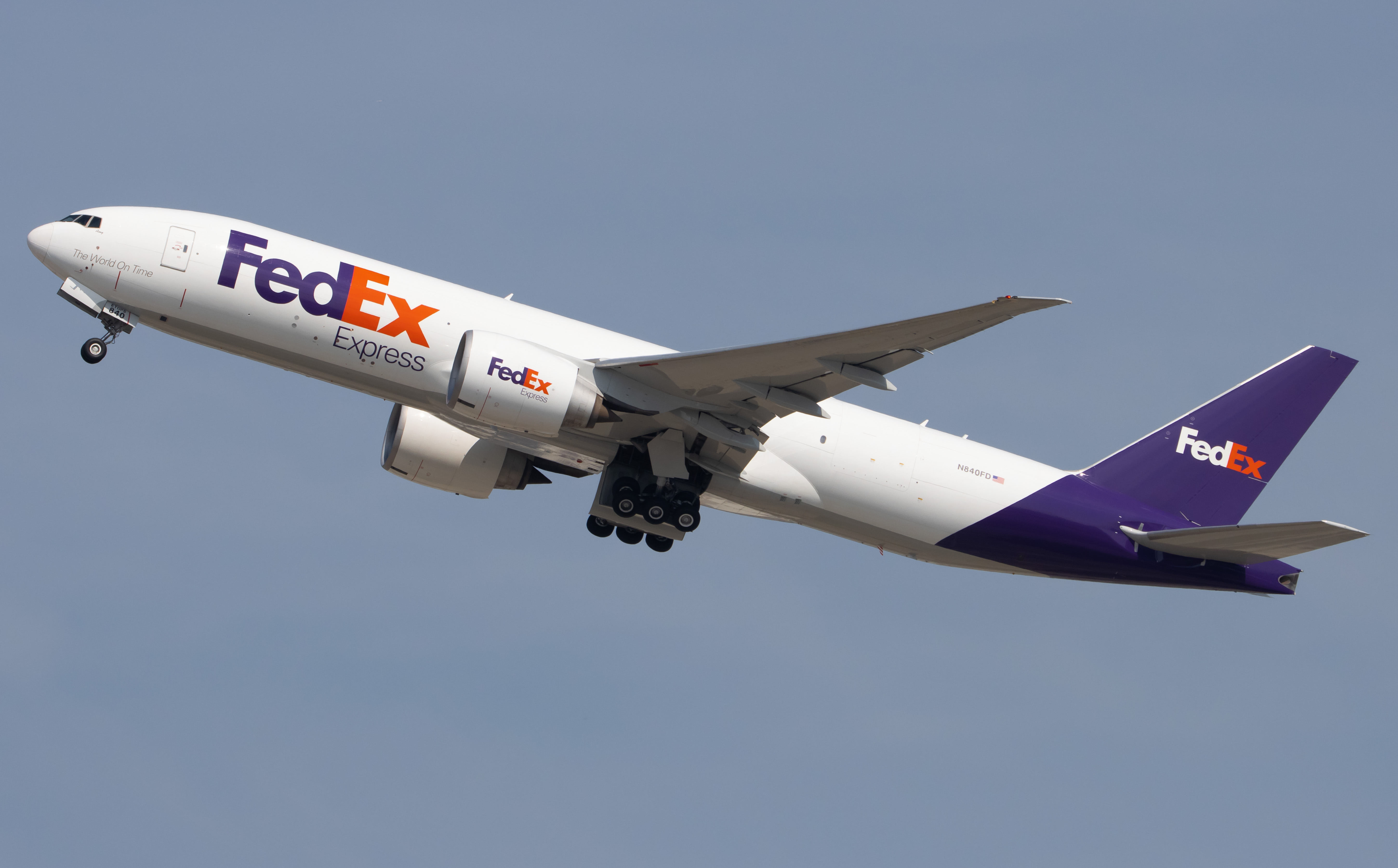 Full size: FedEx Boeing 777-F N840FD at Newark Liberty International Airport