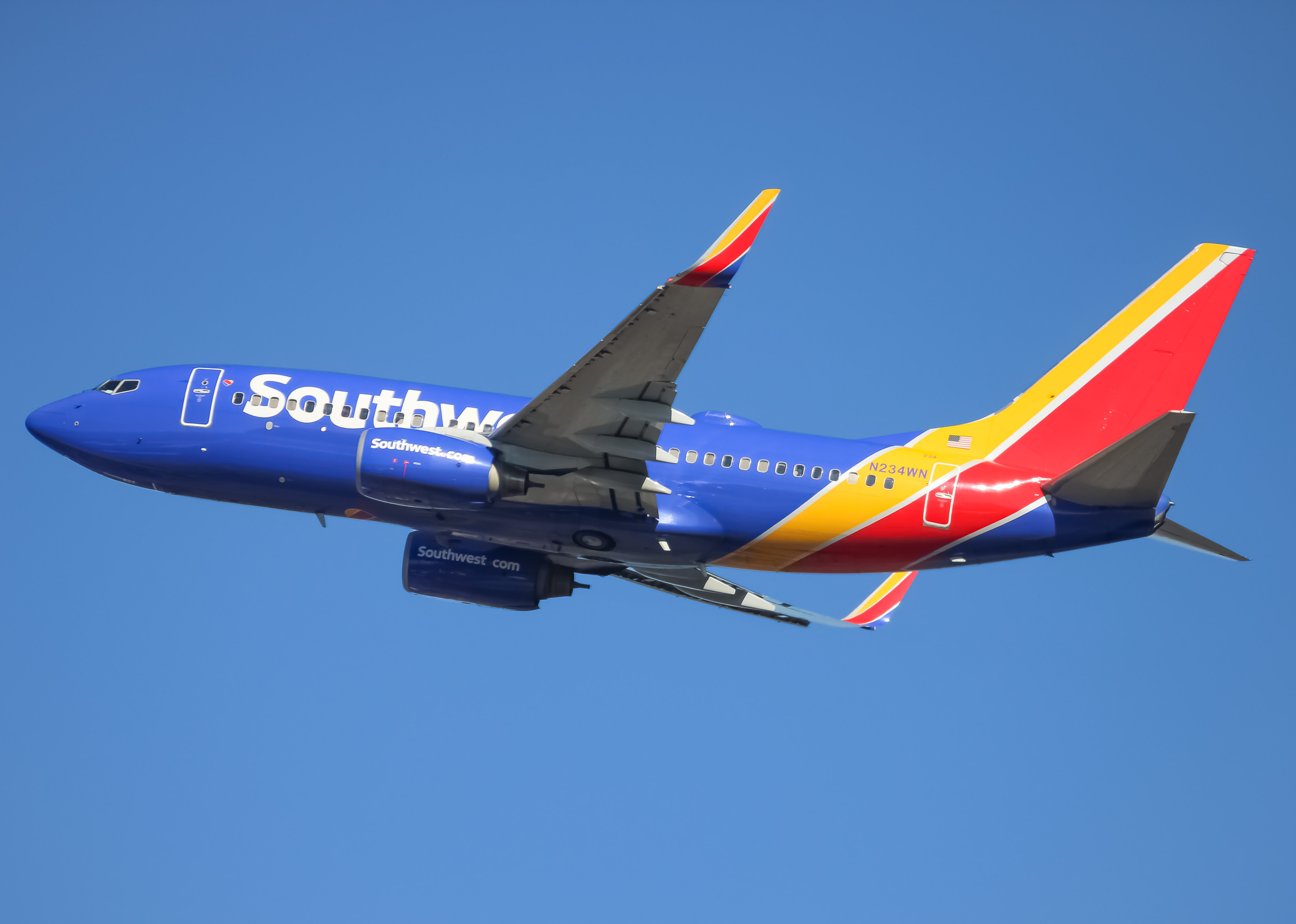 Full size: Southwest Airlines Boeing 737-700 N234WN at Baltimore/Washington International Thurgood Marshall Airport