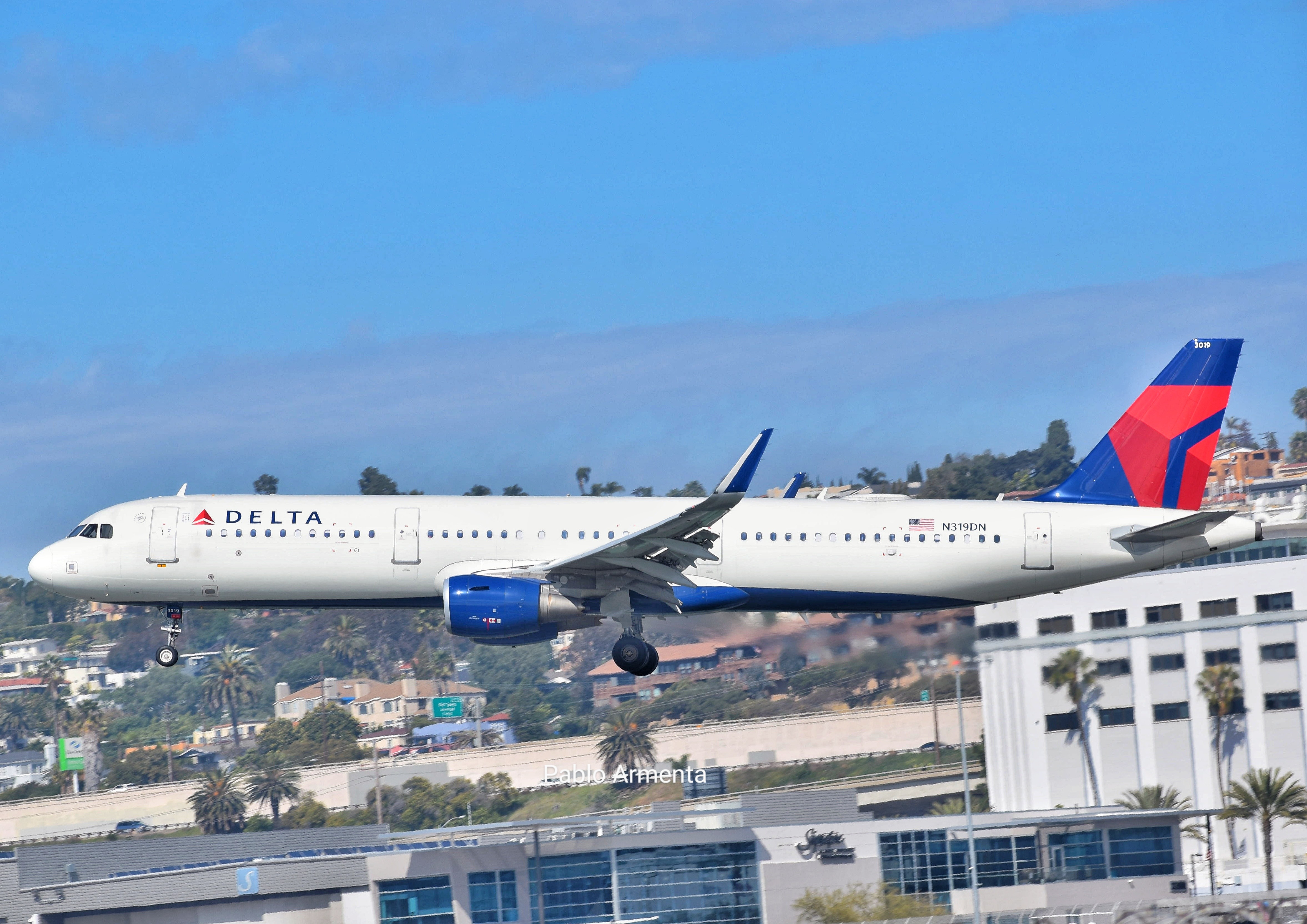 Full size: Delta Airlines Airbus A321-200 N319DN at San Diego International Airport