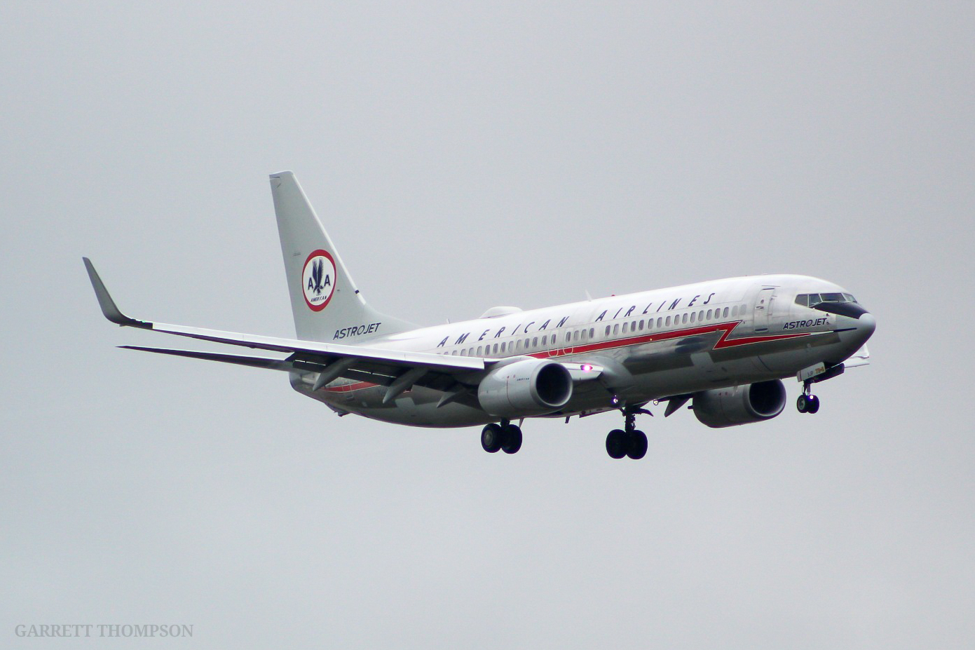 Full size: American Airlines Boeing 737-800 N951AA at Dallas-Fort Worth International Airport