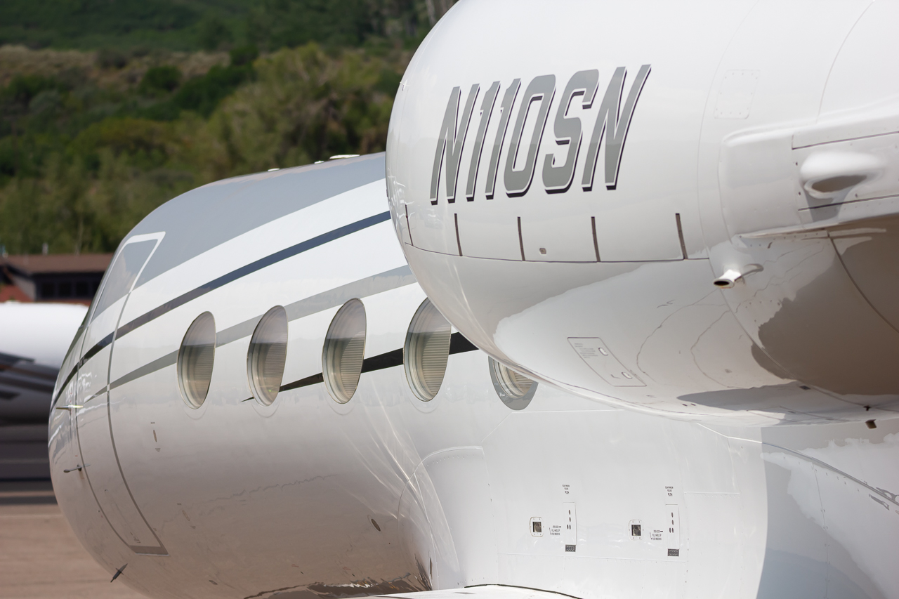 Full size: PRIVATE Gulfstream IV N110SN at Aspen-Pitkin County Airport/Sardy Field