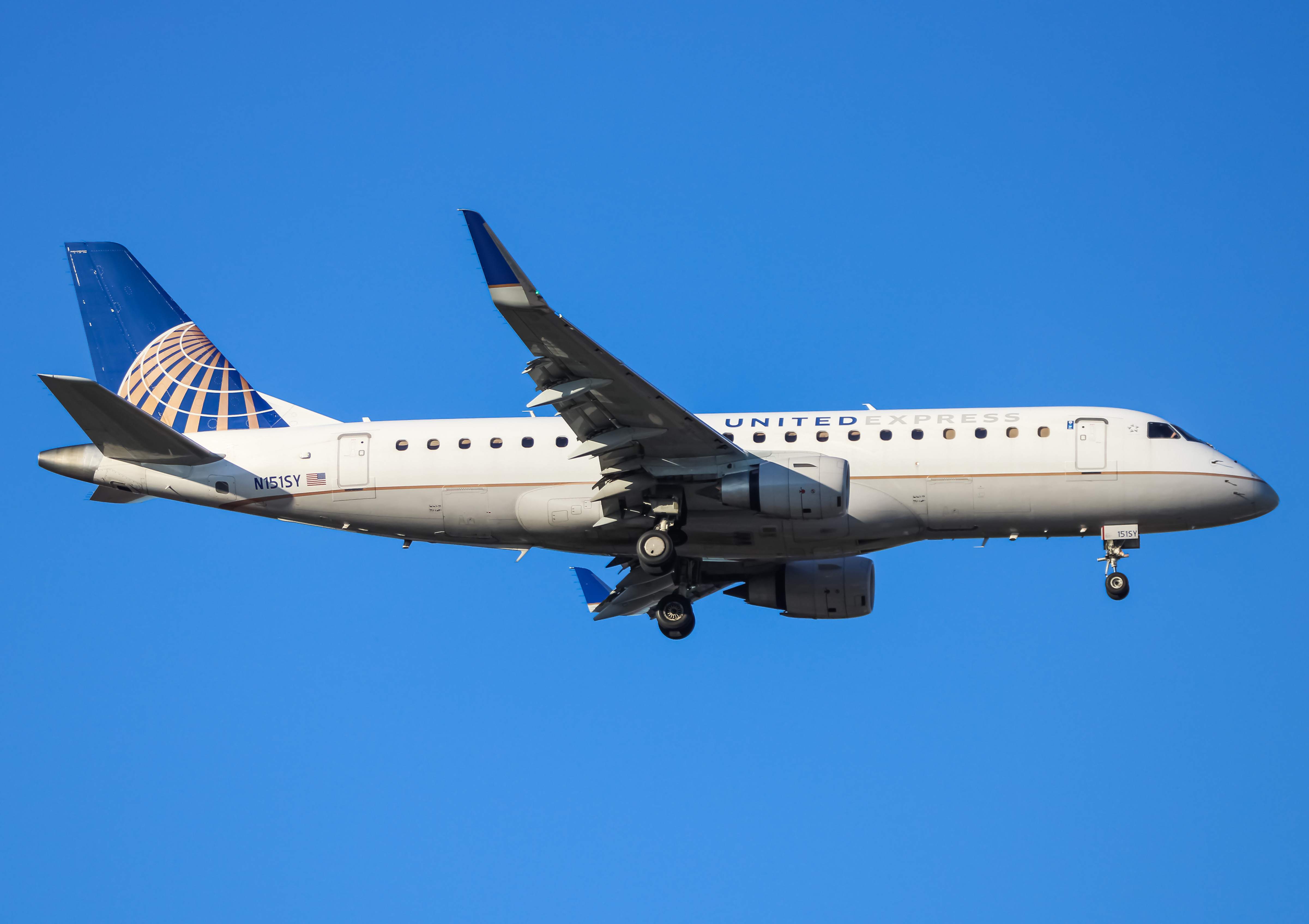 Full size: United Express Embraer E175 N151SY at Baltimore/Washington International Thurgood Marshall Airport