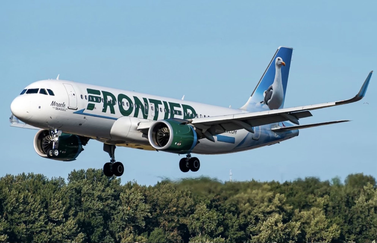 Full size: Frontier Airlines Airbus A320NEO N350FR at Portland International Airport