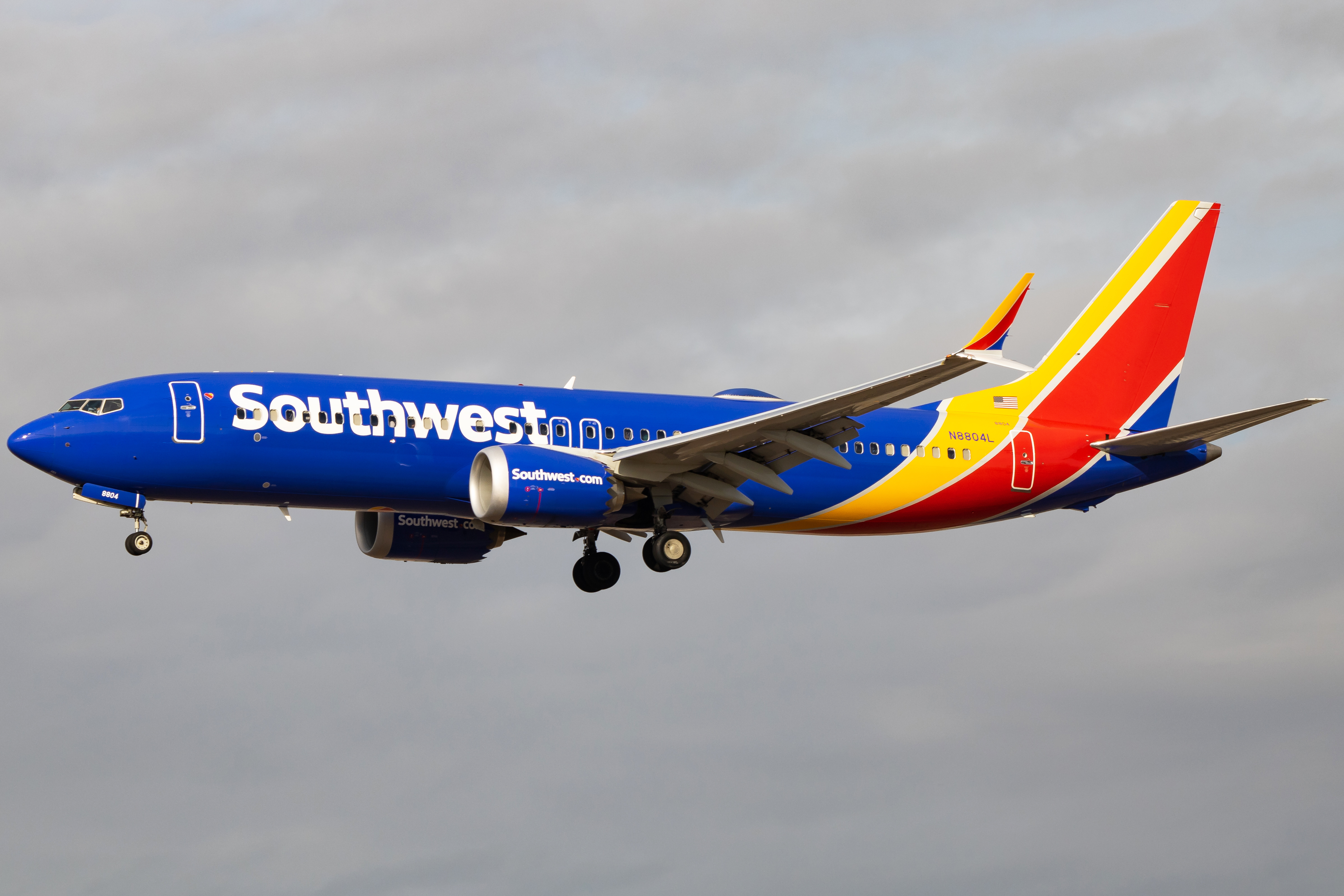 Full size: Southwest Airlines Boeing 737 MAX 8 N8804L at Phoenix Sky Harbor International Airport
