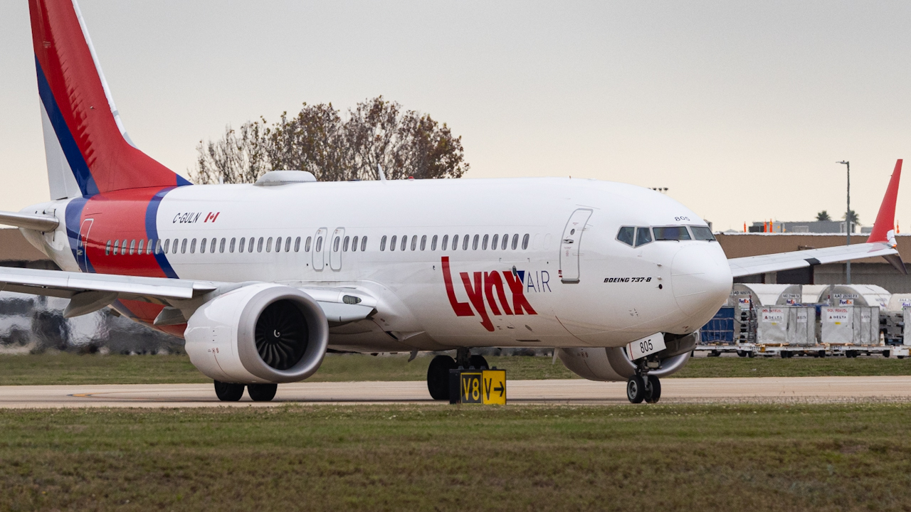 Full size: Lynx Air International Boeing 737 MAX 8 C-GULN at Tampa International Airport