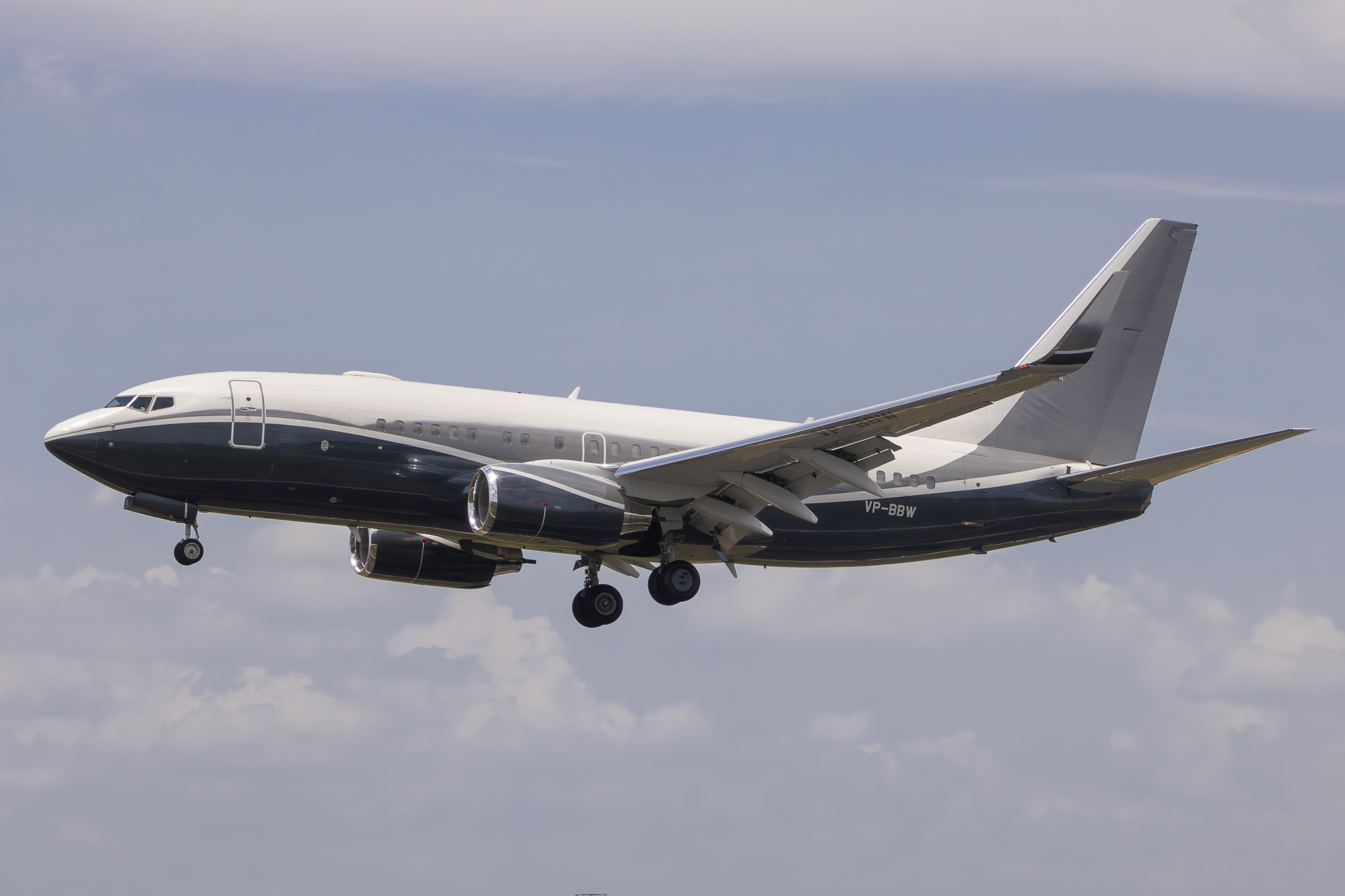 Full size: Gama Aviation Boeing 737-700BBJ VP-BBW at Addison Airport