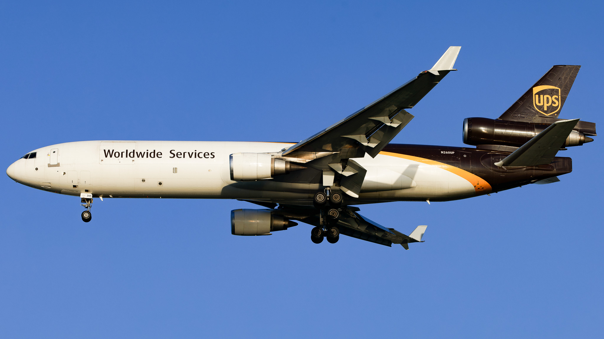 Full size: United Parcel Service McDonnell Douglas MD-11F N260UP at Tampa International Airport