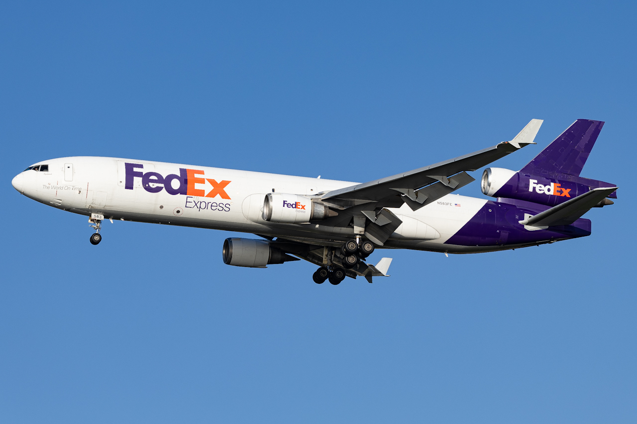 Full size: FedEx McDonnell Douglas MD-11F N583FE at Tampa International Airport