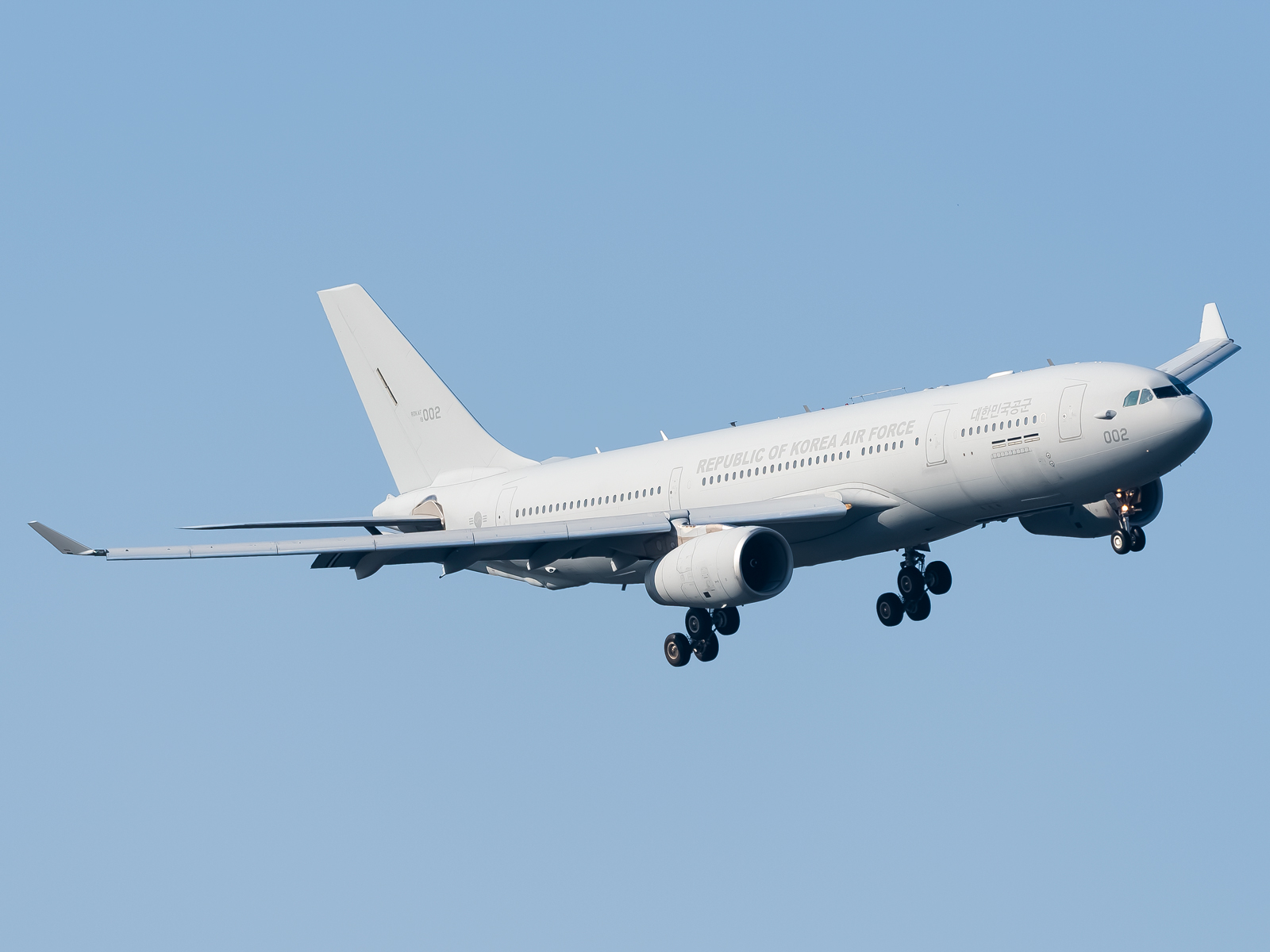 Full size: ROKAF Airbus KC-330 Cygnus 19-002 at Gimhae International Airport