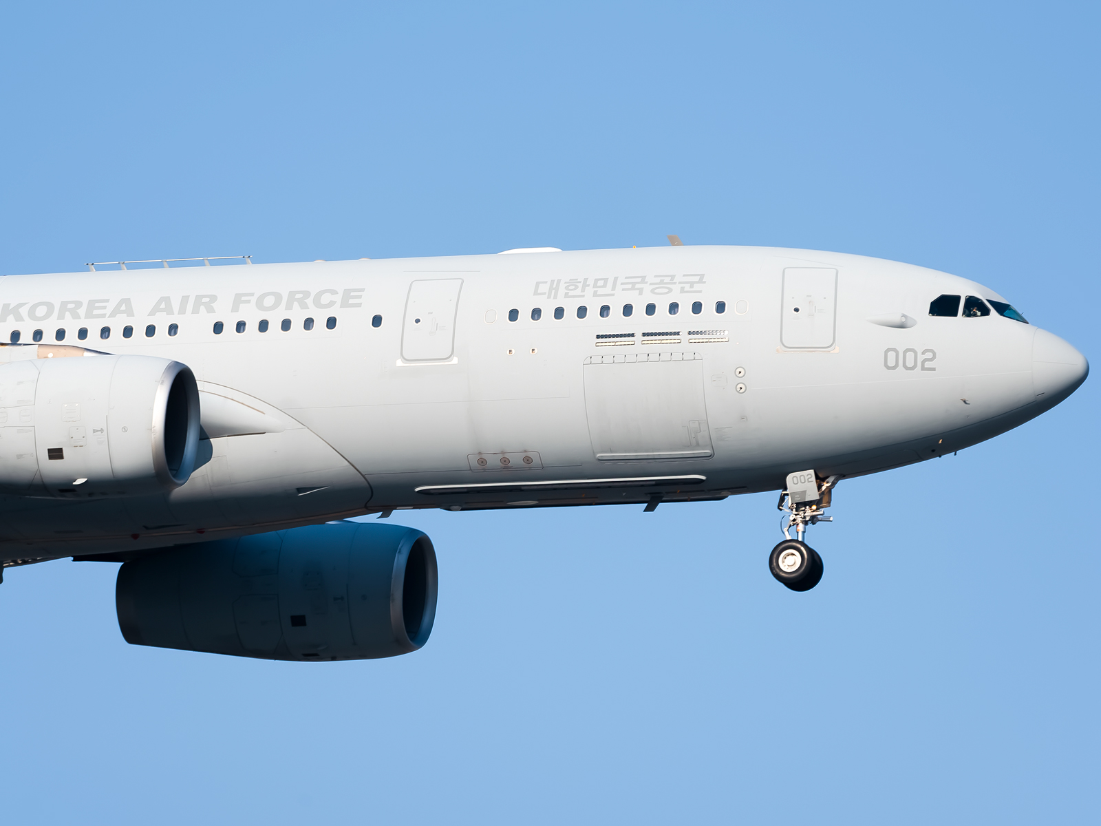 Full size: ROKAF Airbus KC-330 Cygnus 19-002 at Gimhae International Airport