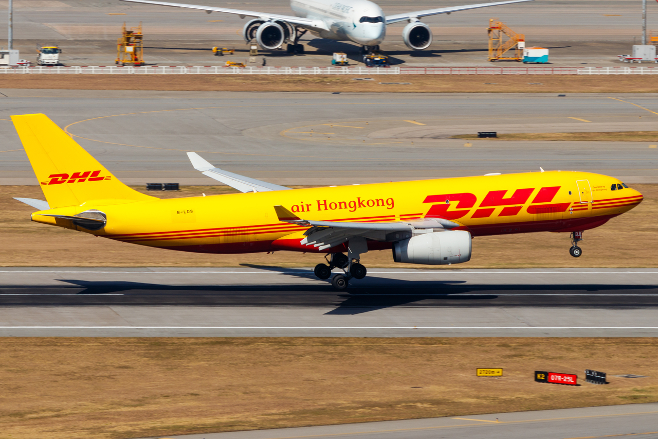 Full size: DHL Airbus A330-200F B-LDS at Hong Kong International Airport