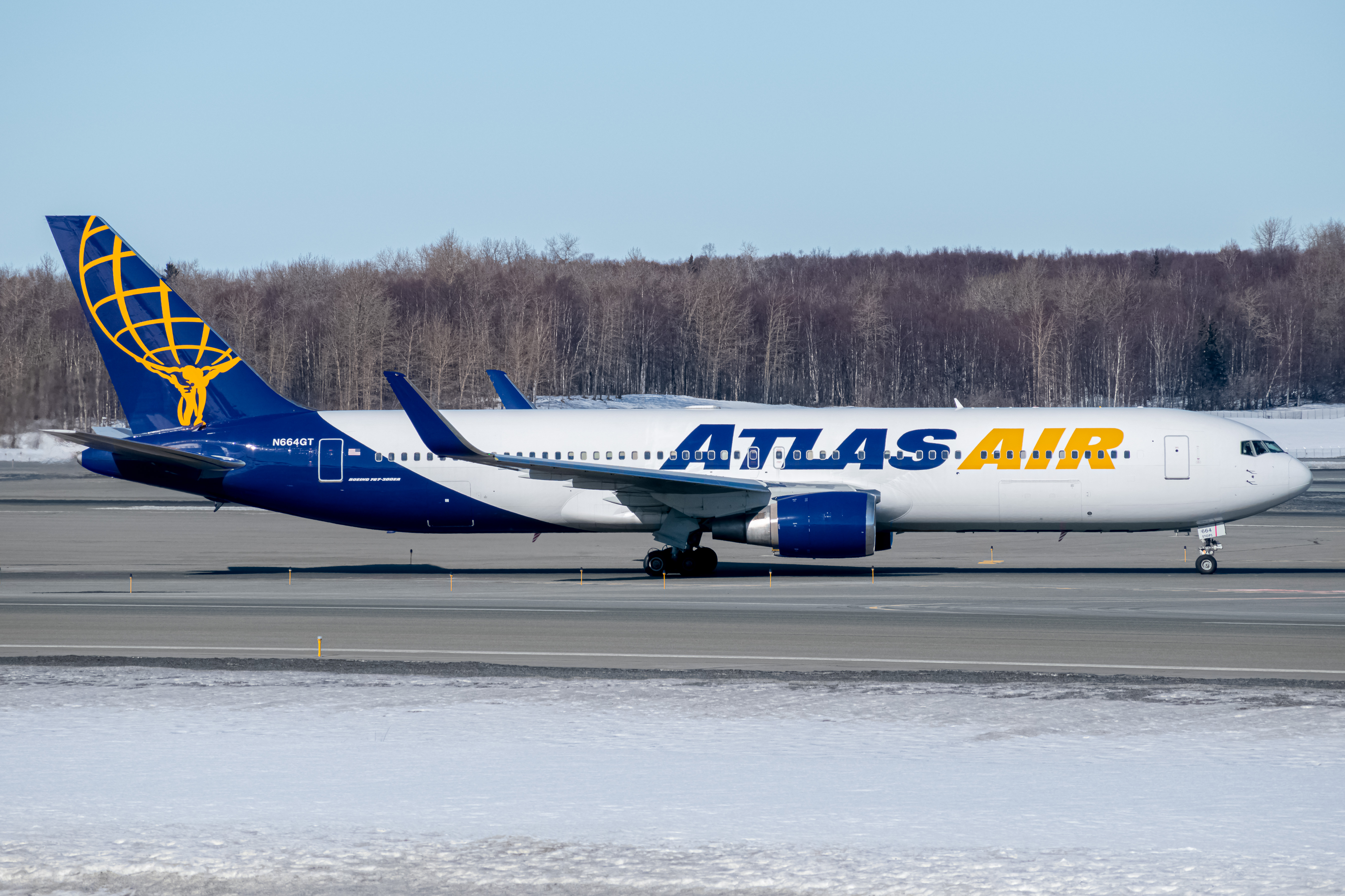 Full size: Atlas Air Boeing 767-300ER N664GT at Anchorage Ted Stevens International Airport
