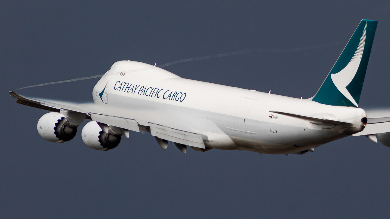 Full size: Cathay Pacific Cargo Boeing 747-8F B-LJW at Los Angeles International Airport